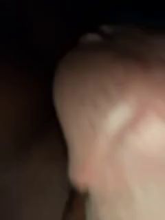 Sensual Wiggle Video with Seductive Moves