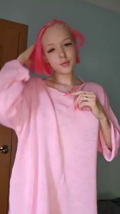 Seductive Tease: Amateur Strip Video