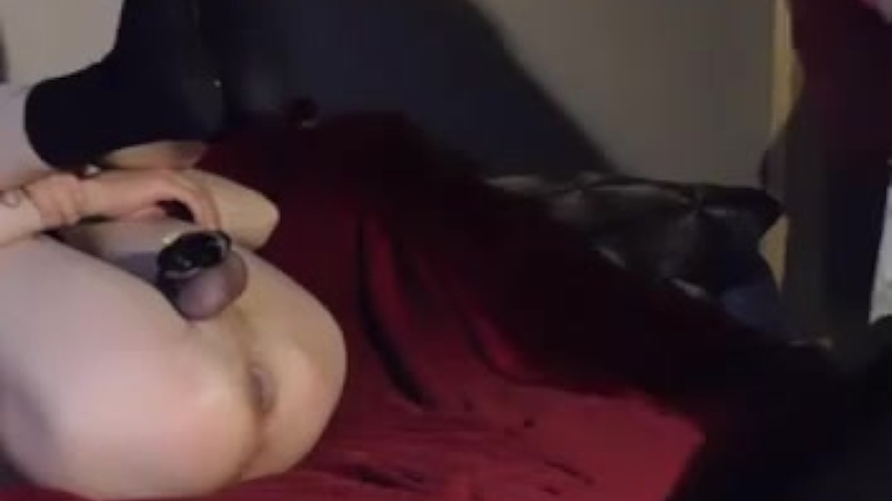 Femdom Foot Worship and Fucking