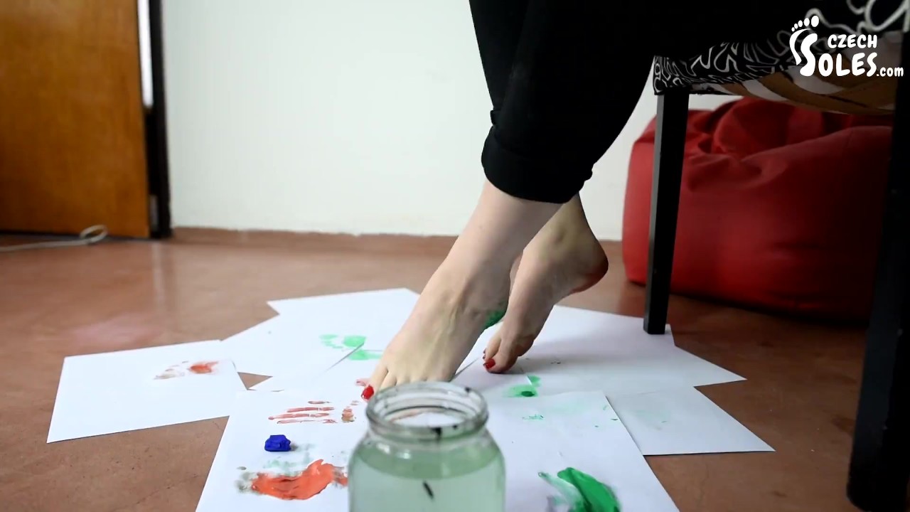 Sensual Foot Painting & Soleprints Unveiled