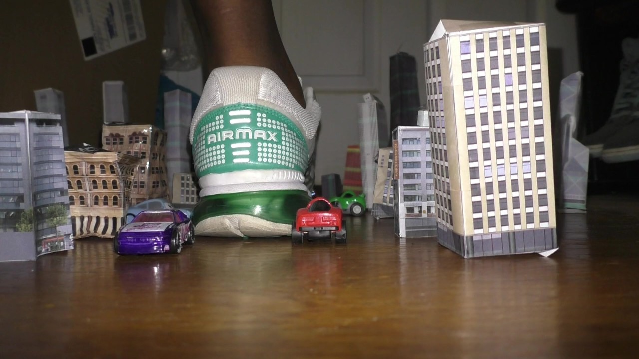 Giantess Amaninheels Wreaks Havoc in City Destruction Teaser