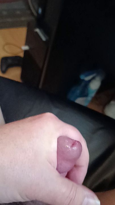Masturbation Techniques: Exploring the Glans
