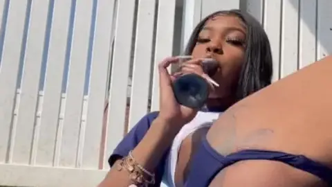 Ebony Girl Masturbates Outdoor on Neighbor's Porch