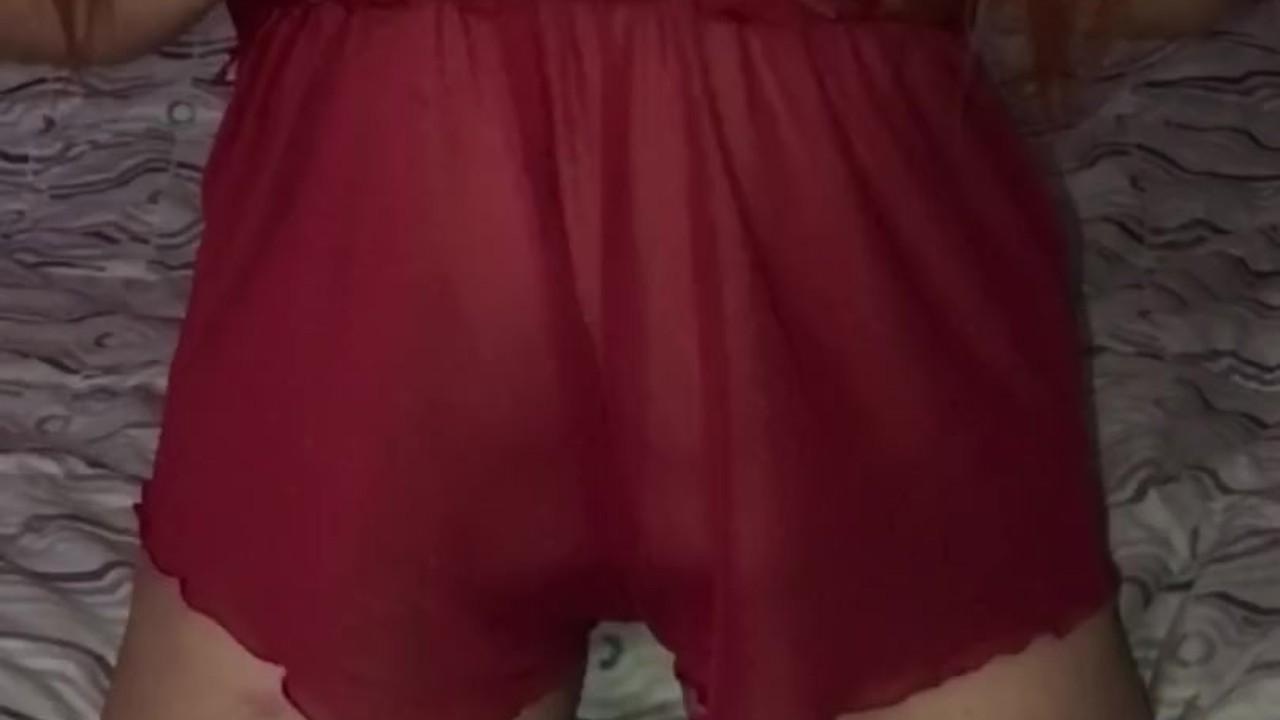 Sultry Tease: A Seductive Introduction to Desire