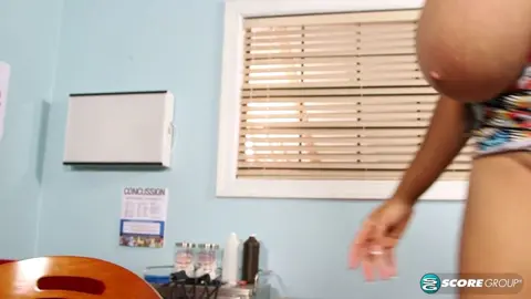 Roxi Red's Sultry Medical Encounter
