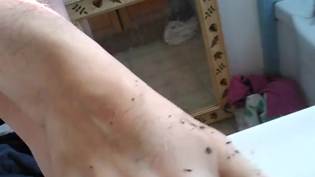 Dirty Feet Fetish with Hairy Girl Toes and Legs