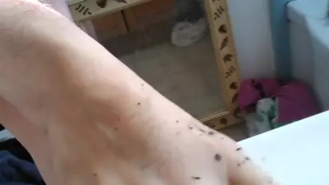 Dirty Feet Fetish with Hairy Girl Toes and Legs