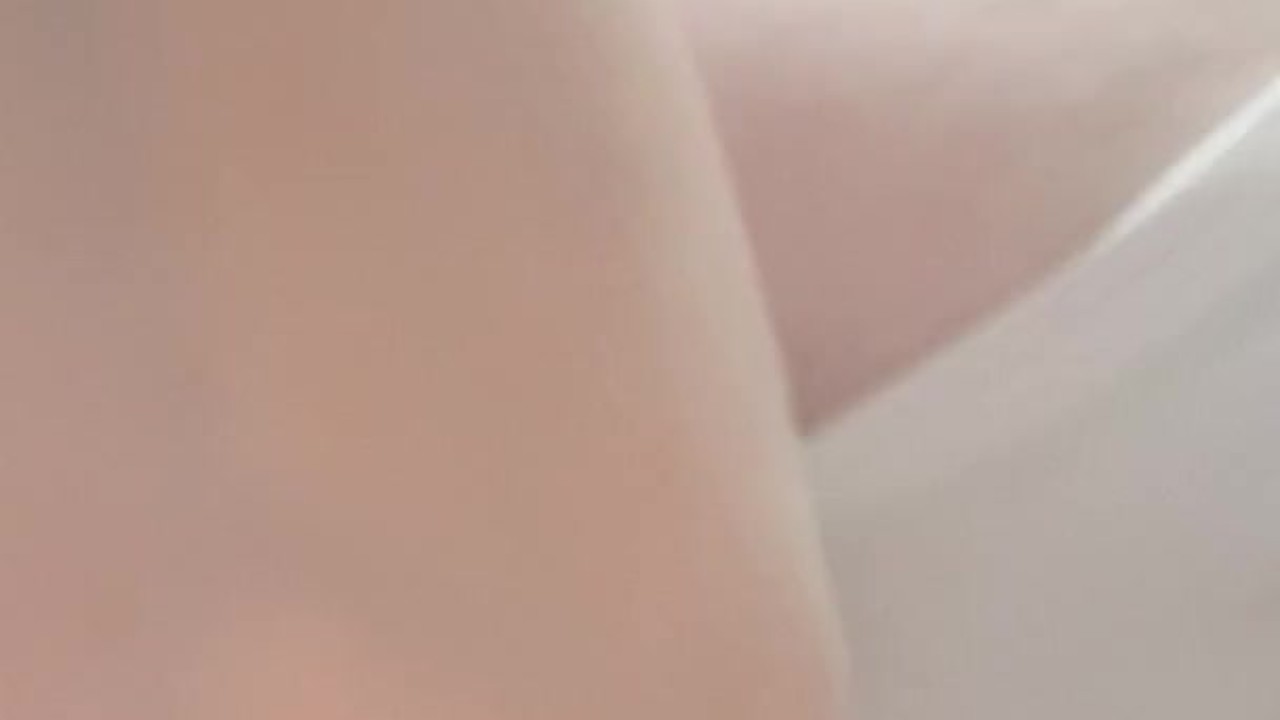 Solo Play: Bouncing Boobs Tease in 1 Minute