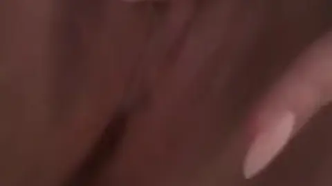 Intense Cumming Scene Unfolds in Under a Minute