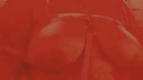 BBW Cam Girl Tease: A Seductive Playful Moment