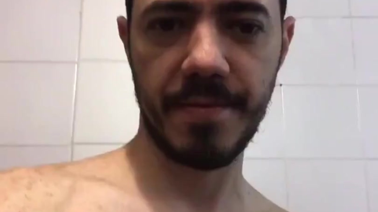 Pre-Shower Masturbation with MxPx Music