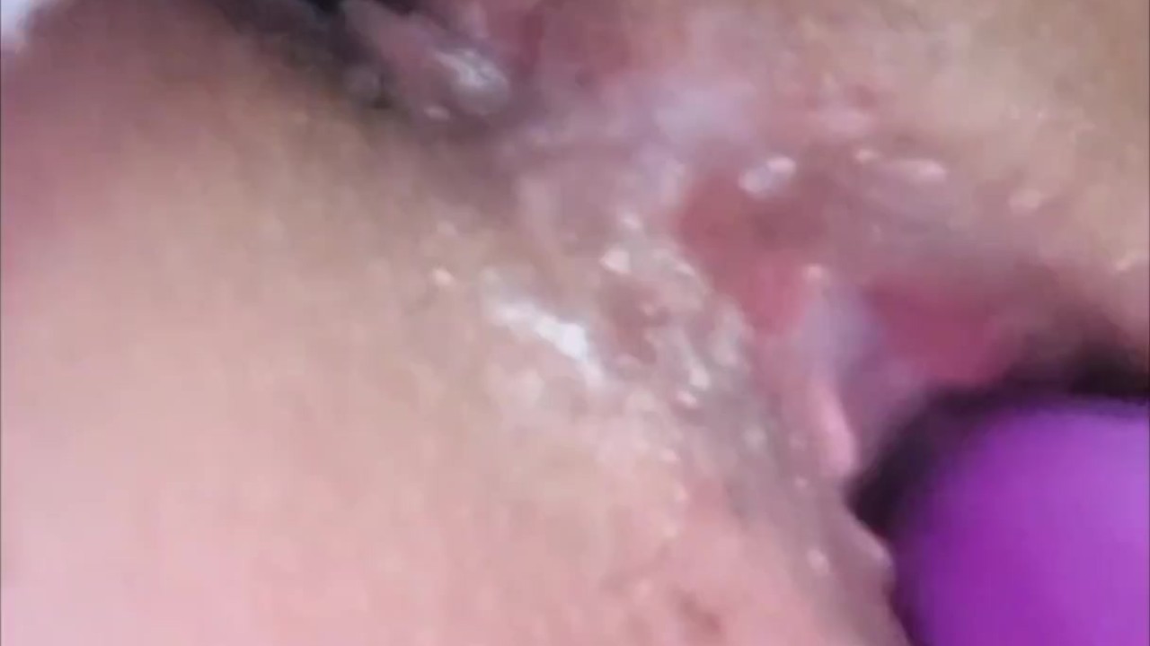 Squirting Wife Plays Solo in Intense Self-Pleasure
