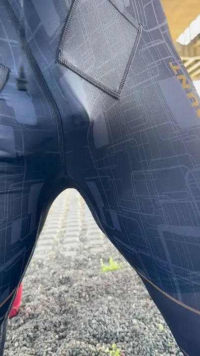 Embarrassing Public Leaks: Peeing in Tights
