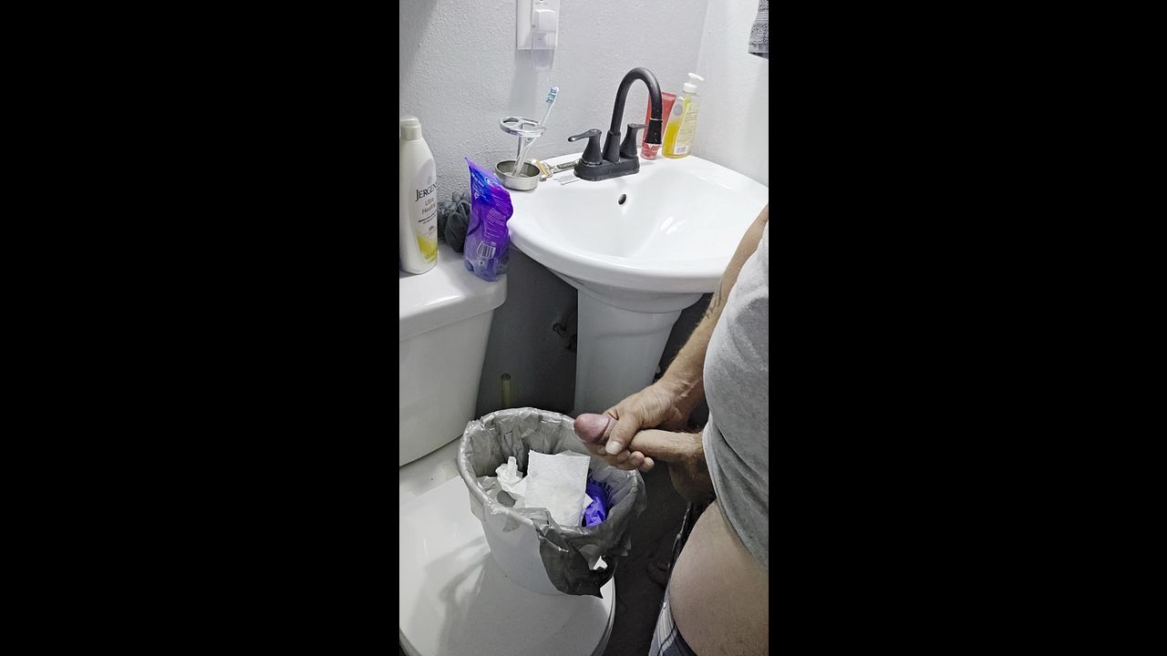 NATURALJOSH HARD THRUSTS DELIVERING EXPLOSIVE WET DOG