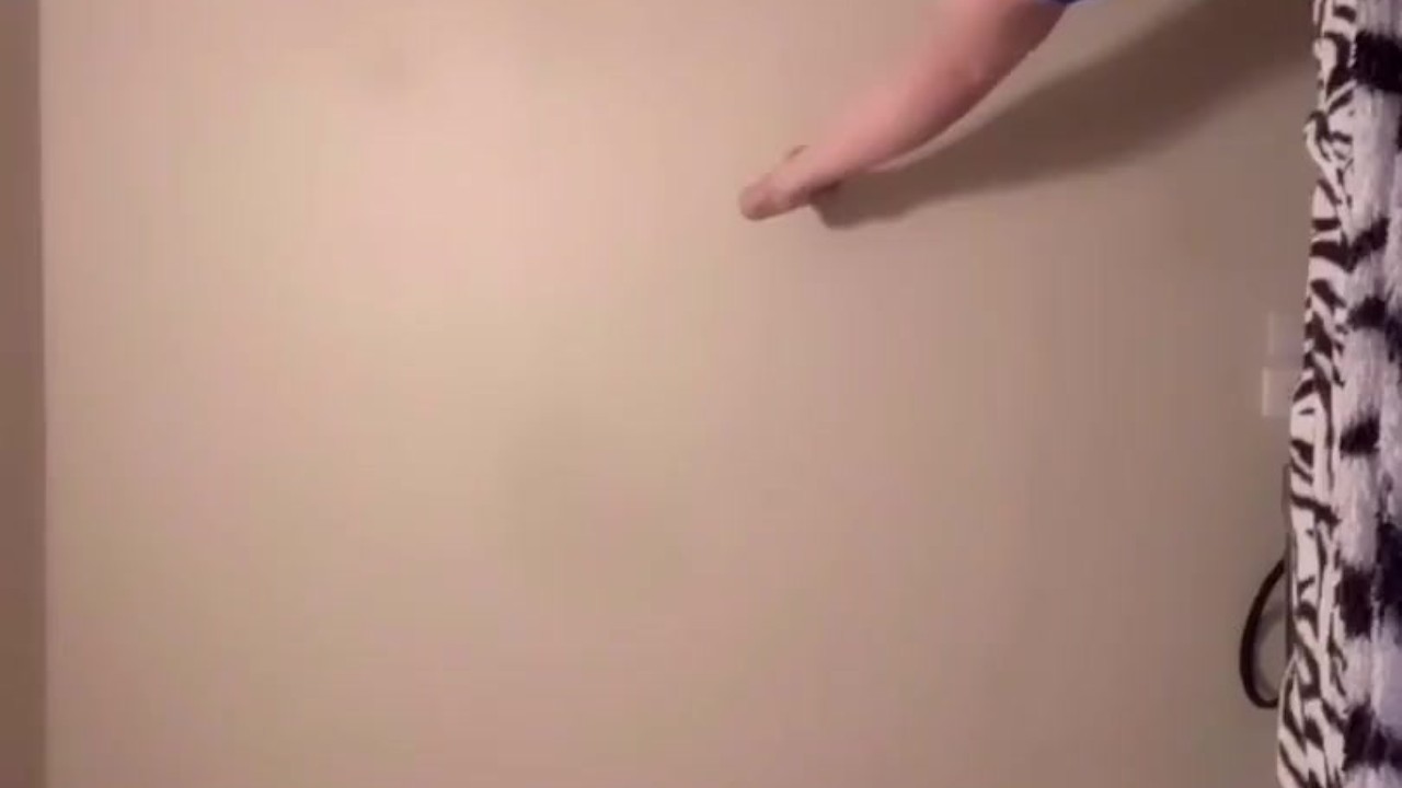 Twerking on a wall